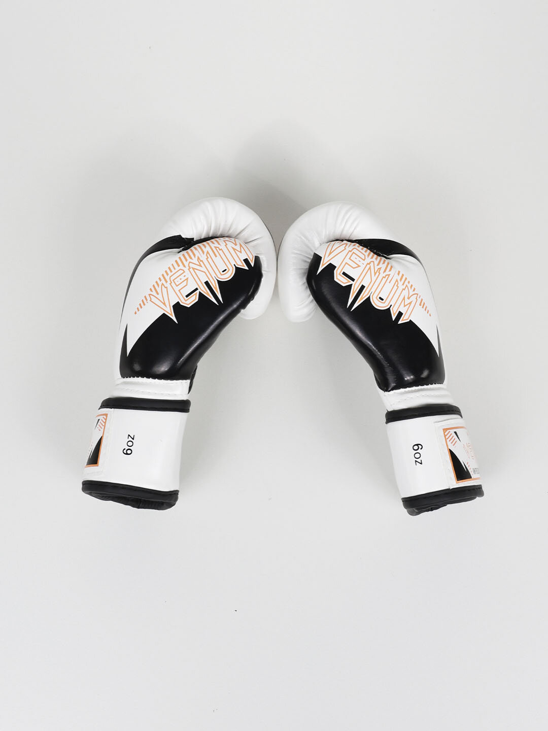 Боксерские перчатки UFC OPRO, Venum, для спарринга, термопластик — фото 1