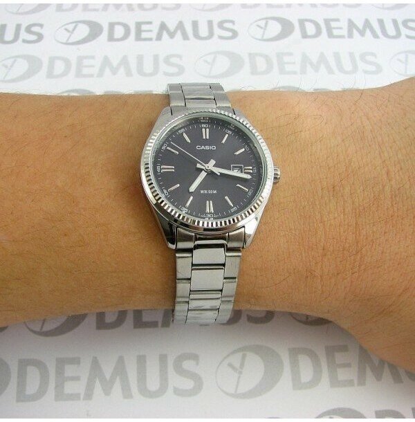 Наручные часы CASIO Collection Men, серебристый — фото 1