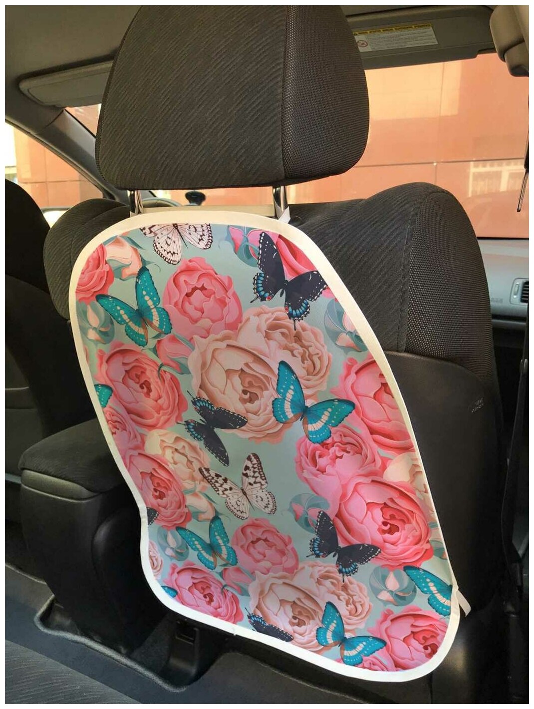 Защитная накидка JoyArty "Бабочки в пионах" на спинку автомобильного сидения