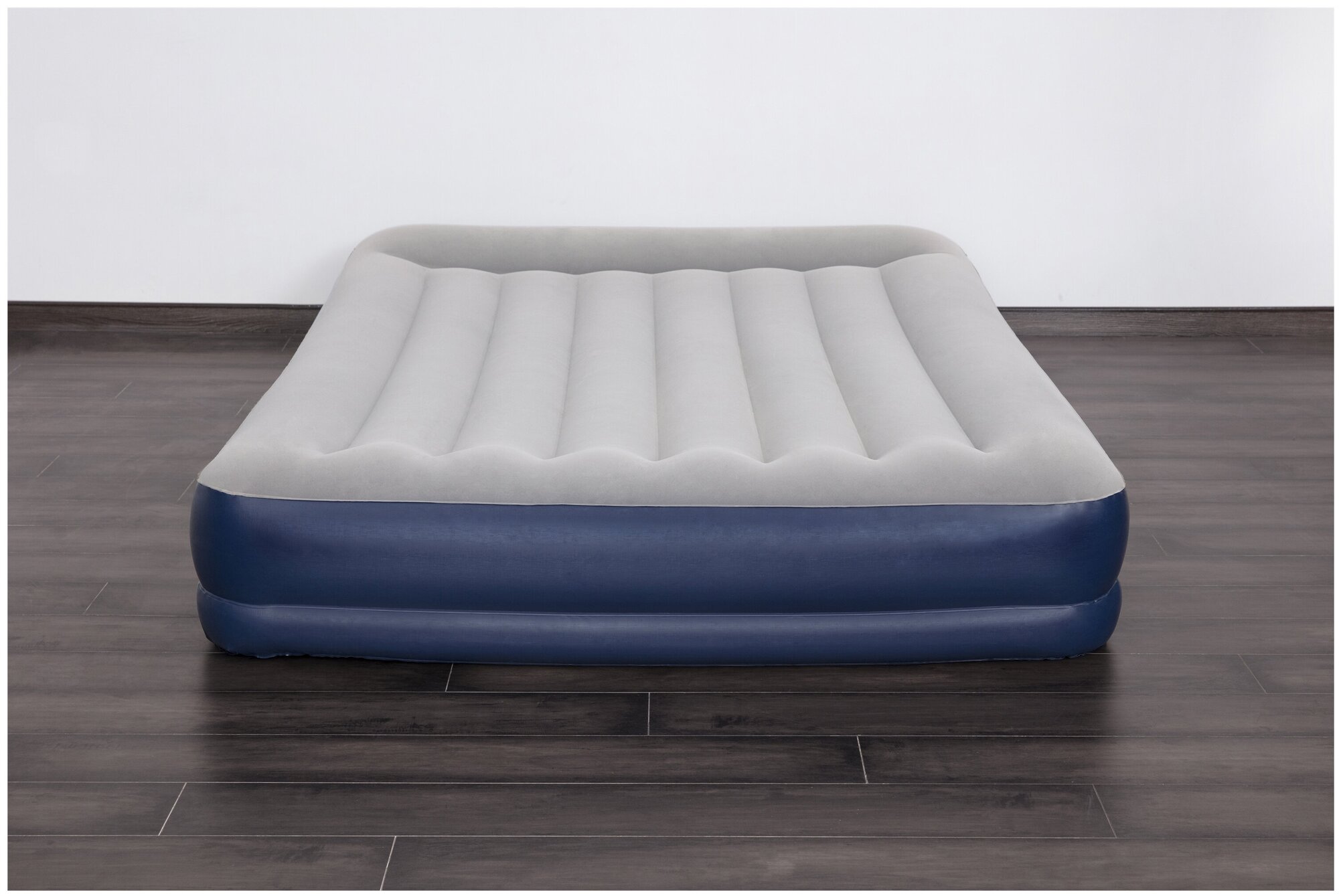 Надувная кровать BestWay Tritech Airbed 203х152х36см 67725