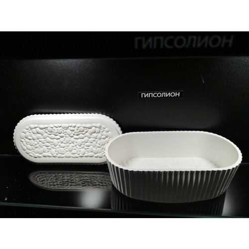 Шкатулка из гипса овальная с крышкой 350₽