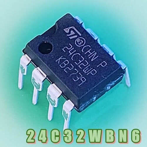 Микросхема 24C32-W. Память EEPROM черный