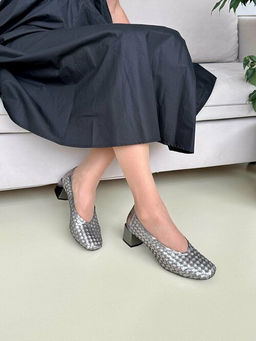 Туфли лодочки  Romanelli 001F637, натуральная кожа, полнота 6, размер 38, серебряный