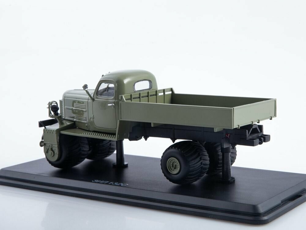 Масштабная модель ЗИЛ-132С — фото 1