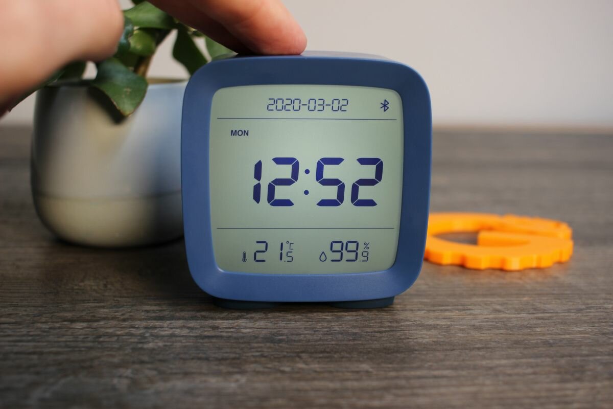 Умный будильник с термометром Qingping Bluetooth Alarm Clock Blue CGD1 - фотография № 1