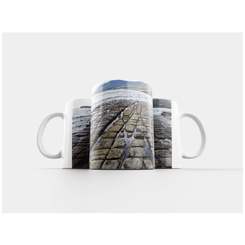 фото Кружка "скульптура, металл, грузовая машина" 320 мл lotsprints