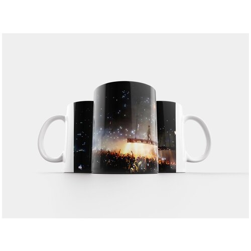 фото Кружка "люди, толпа, концерт" 320 мл lotsprints