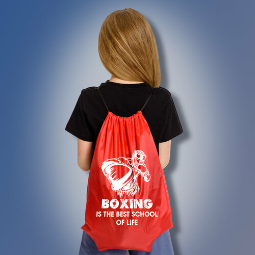 фото Сумка мешок с изображением боксера и надписью boxing is the best school of life, красного цвета aika "яркость и стиль в спорте"