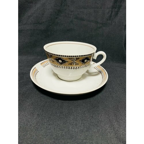 Фарфоровая чайная пара (Рига)