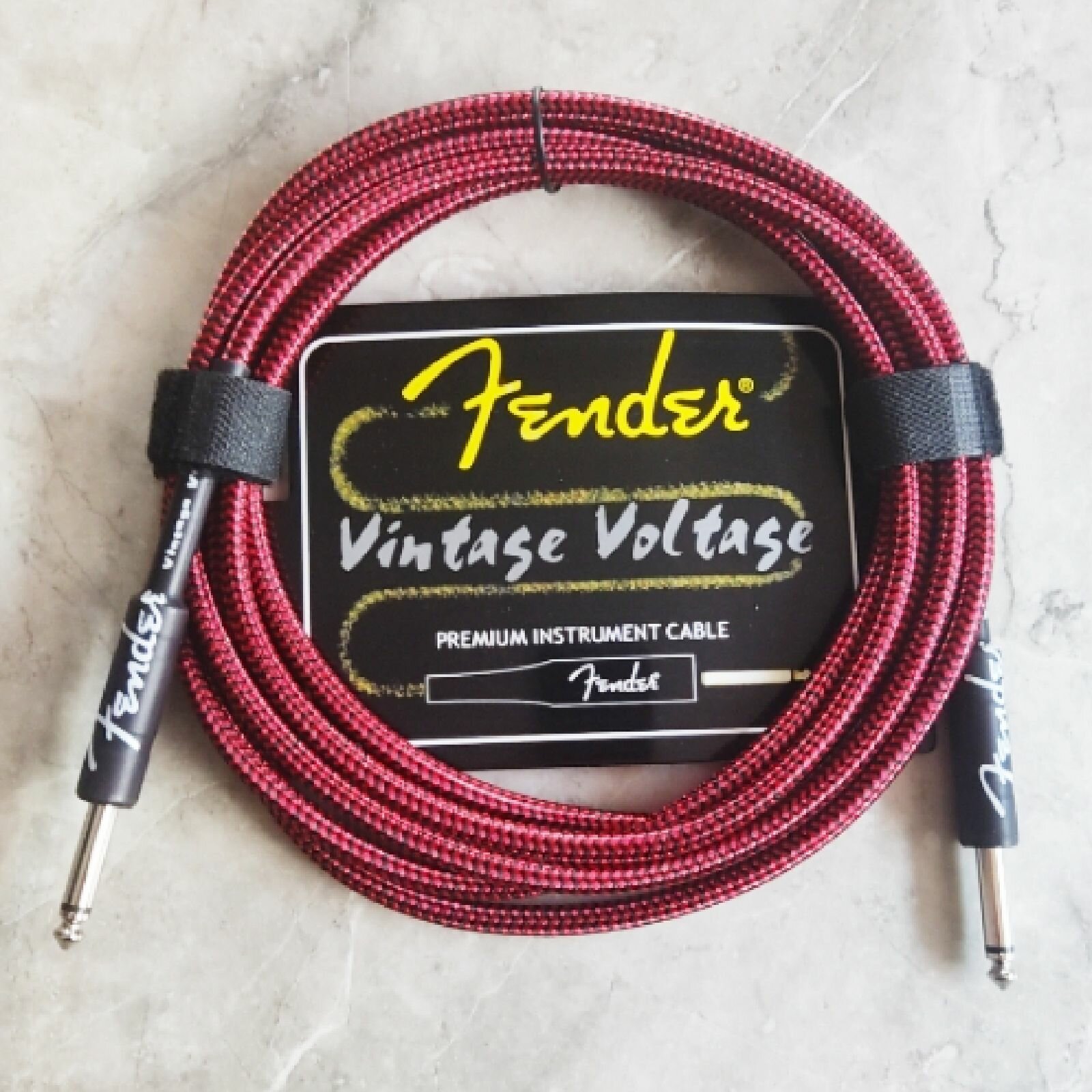 фото Премиум гитарный кабель 3 метра 6.3 jack Fender Vintage Voltage красный, шнур для для электрогитары, электроакустической, провод для комбика.