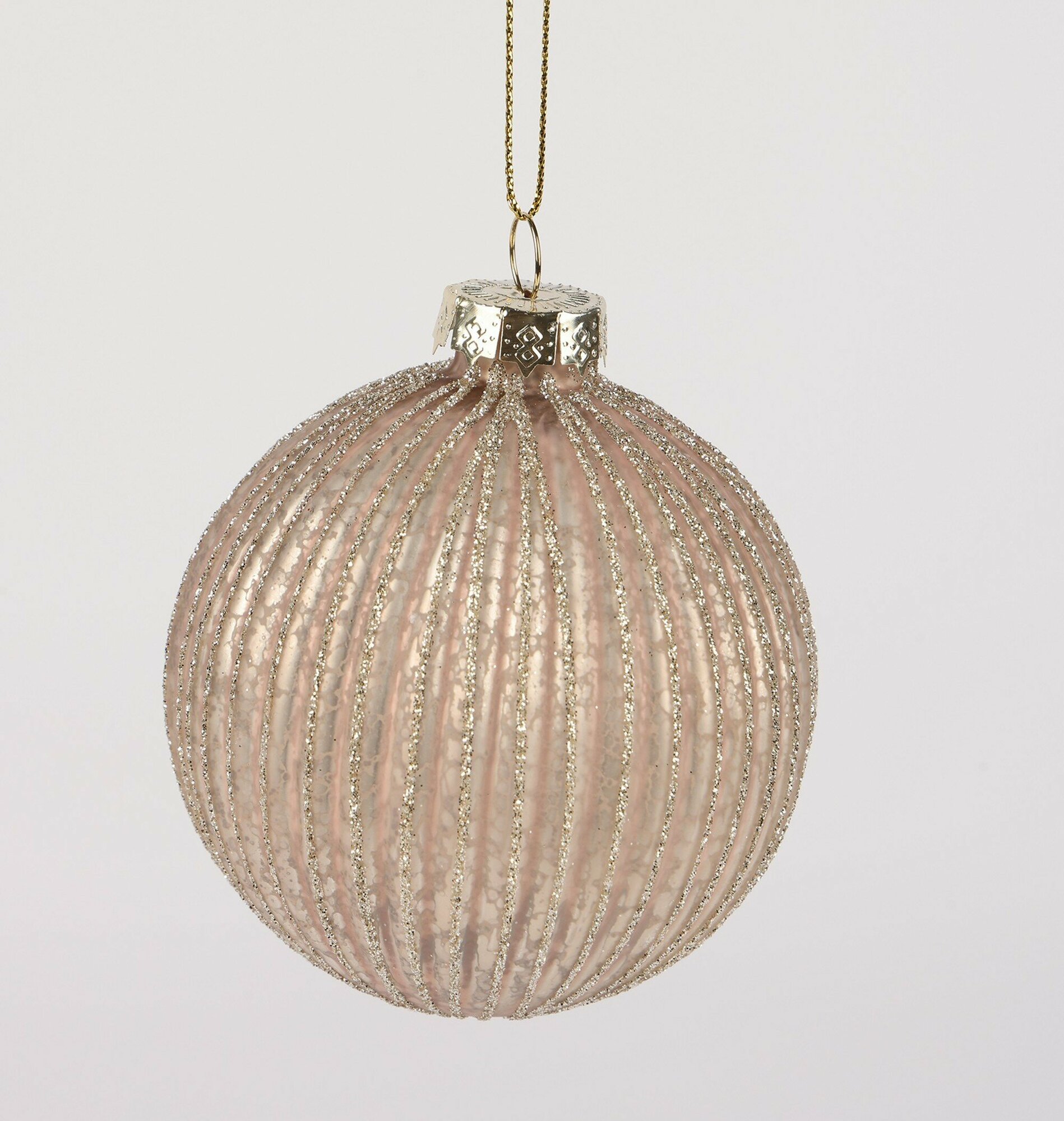 Новогодняя декорация Шар на елку стеклянный 8 см 1 шт пудра