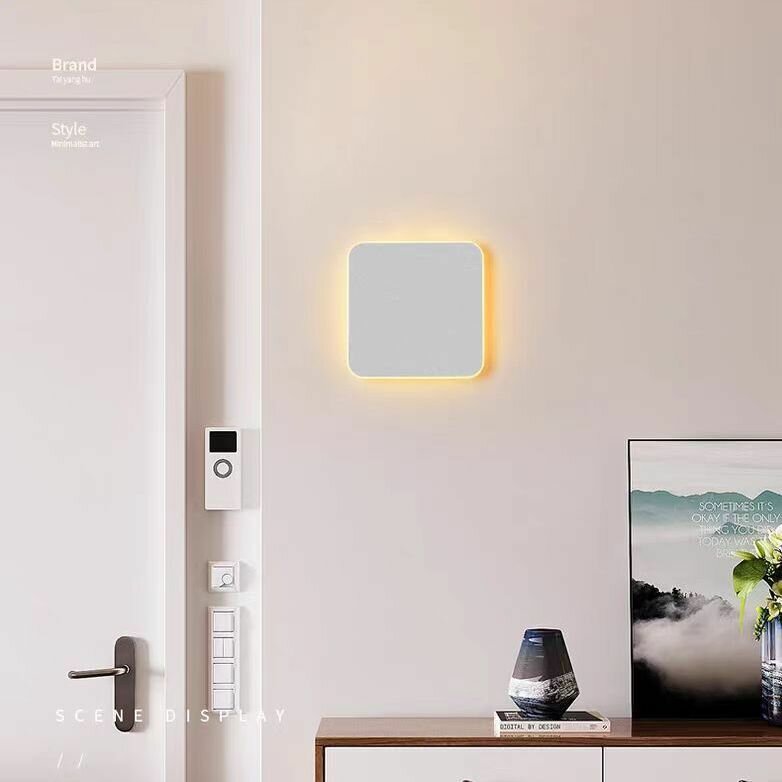 фото Настенный светильник, для лестницы, для спальни, бра, Белый, с возможностью регулировки яркости, Белое настенное бра с регулируемой яркостью