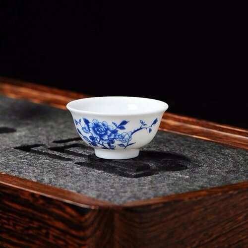 Пиала Синие пионы