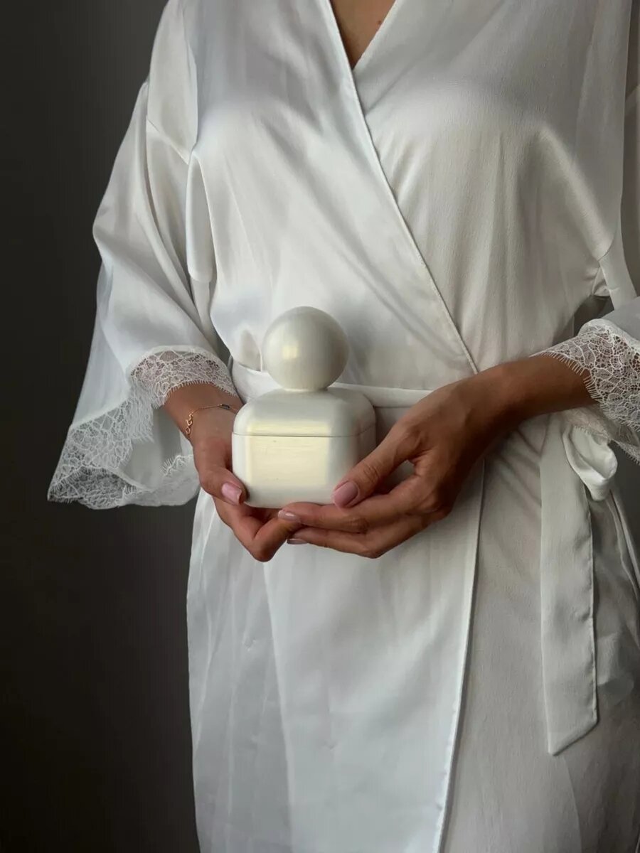 Свеча ароматическая в гипсе с деревянным фитилем, кокосовый воск, Adele l shine — фото 1