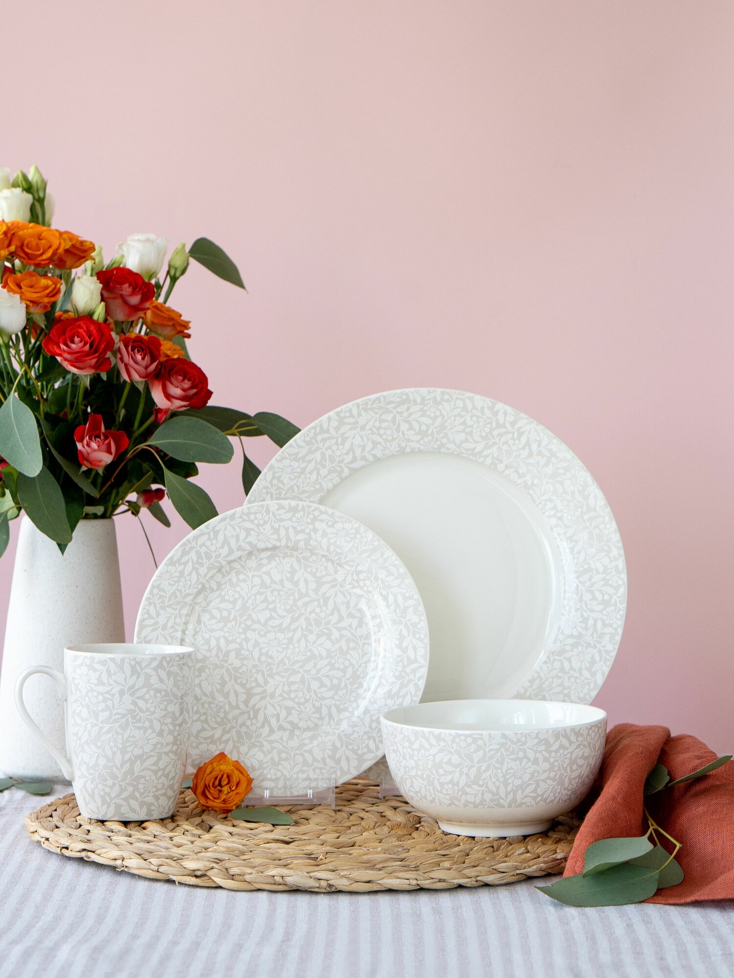 Набор посуды из фарфора на 4 персоны 16 предметов "Charme", столовый сервиз обеденный