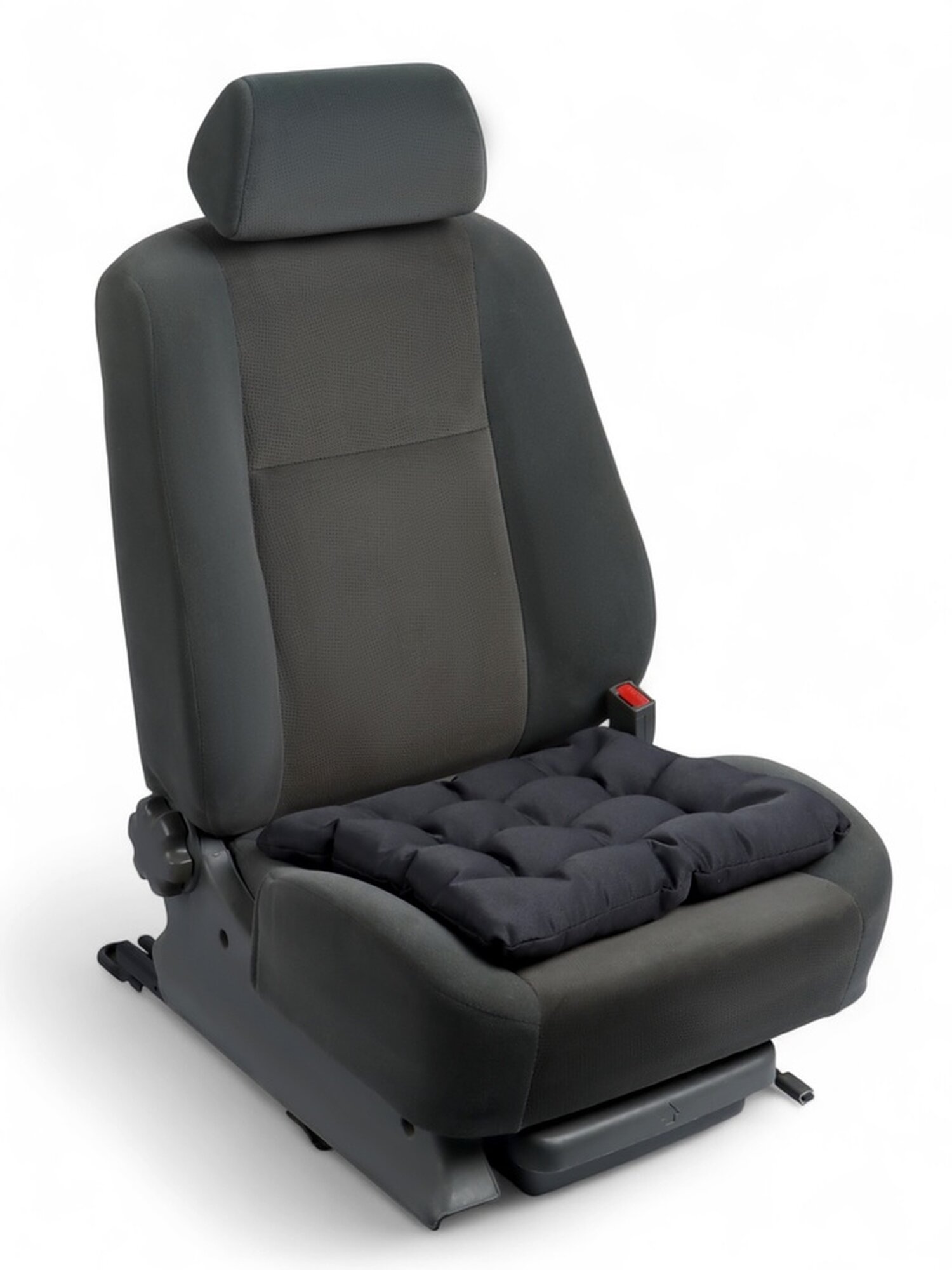 Подушка на сиденье авто Сима-ленд с гречневой лузгой 40х40 см