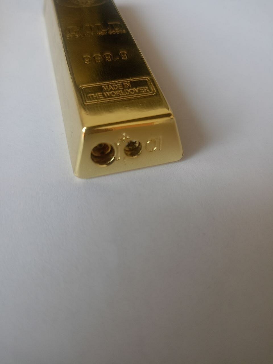 Зажигалка Слиток золота газовая в подарочной упаковке - фотография № 5