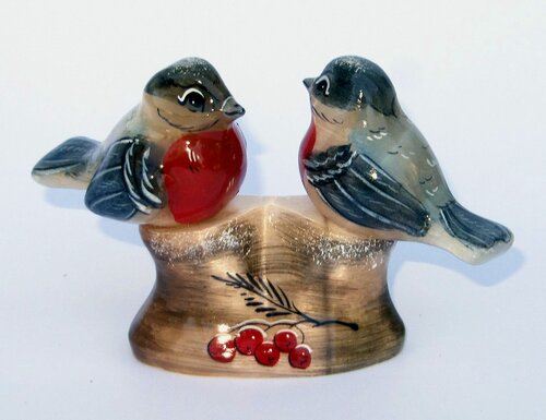 Изображение товара Фигурка новогодняя снегири из камня селенит. Ручная роспись Россия.