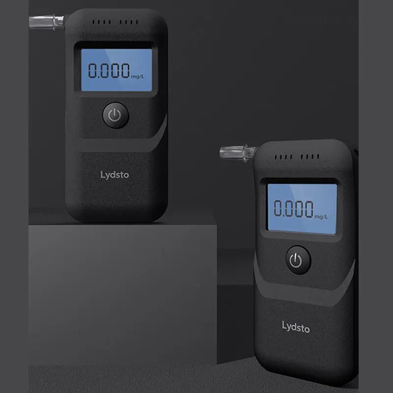 Процесс тестирования с помощью ручного алкотестера