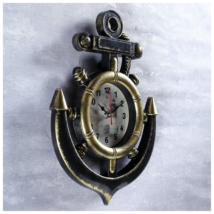 Часы настенные, серия: Море, "Маяк", плавный ход, 38 х 28.5 см, d-12 см, цвет латунь 4551239