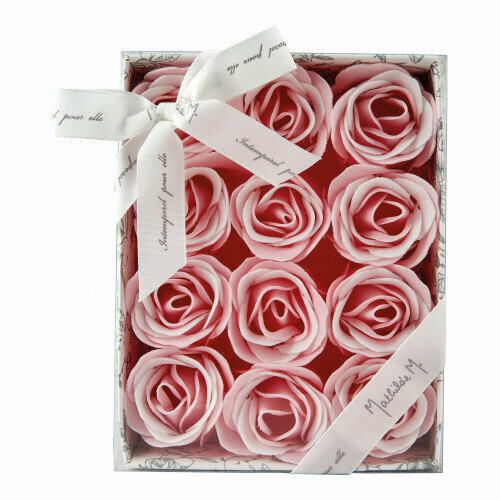 Коробка из 12 мыльных роз с ароматом розы