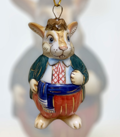 Игрушка на елку Заяц в шароварах русый фарфор