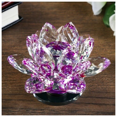 Сувенир стекло Фиолетовый лотос на подставке вращается 5,5х9х9 см