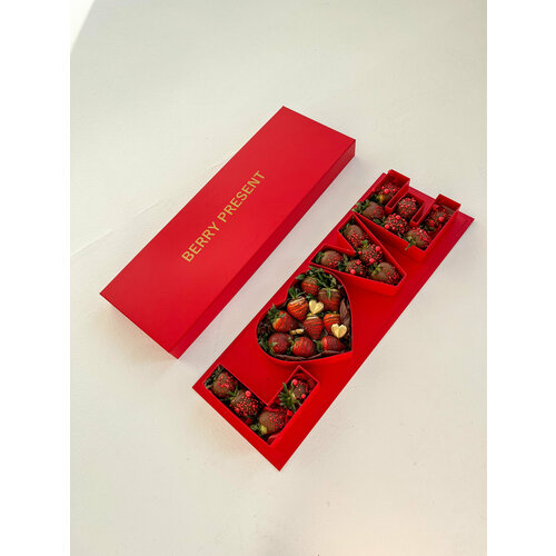 Набор из клубники в шоколаде / Berry Present / "Love"