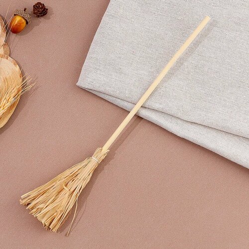 Предмет для декора Метла 2 x 4 x 25 см 12 шт 756₽