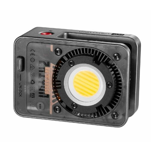 Осветитель Zhiyun MOLUS X60 COB LIGHT PLX105 2700-6500К светодиодный для видео и фотосъемки 2469000₽