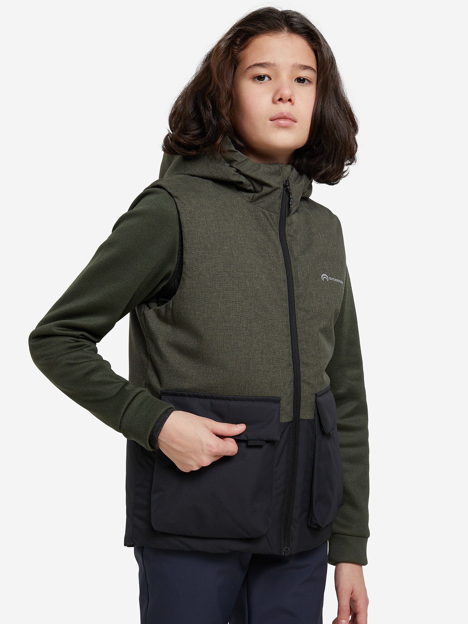 Жилет утеплённый OUTVENTURE Travel Boys Padded Vest, размер 140/146, зеленый/черный