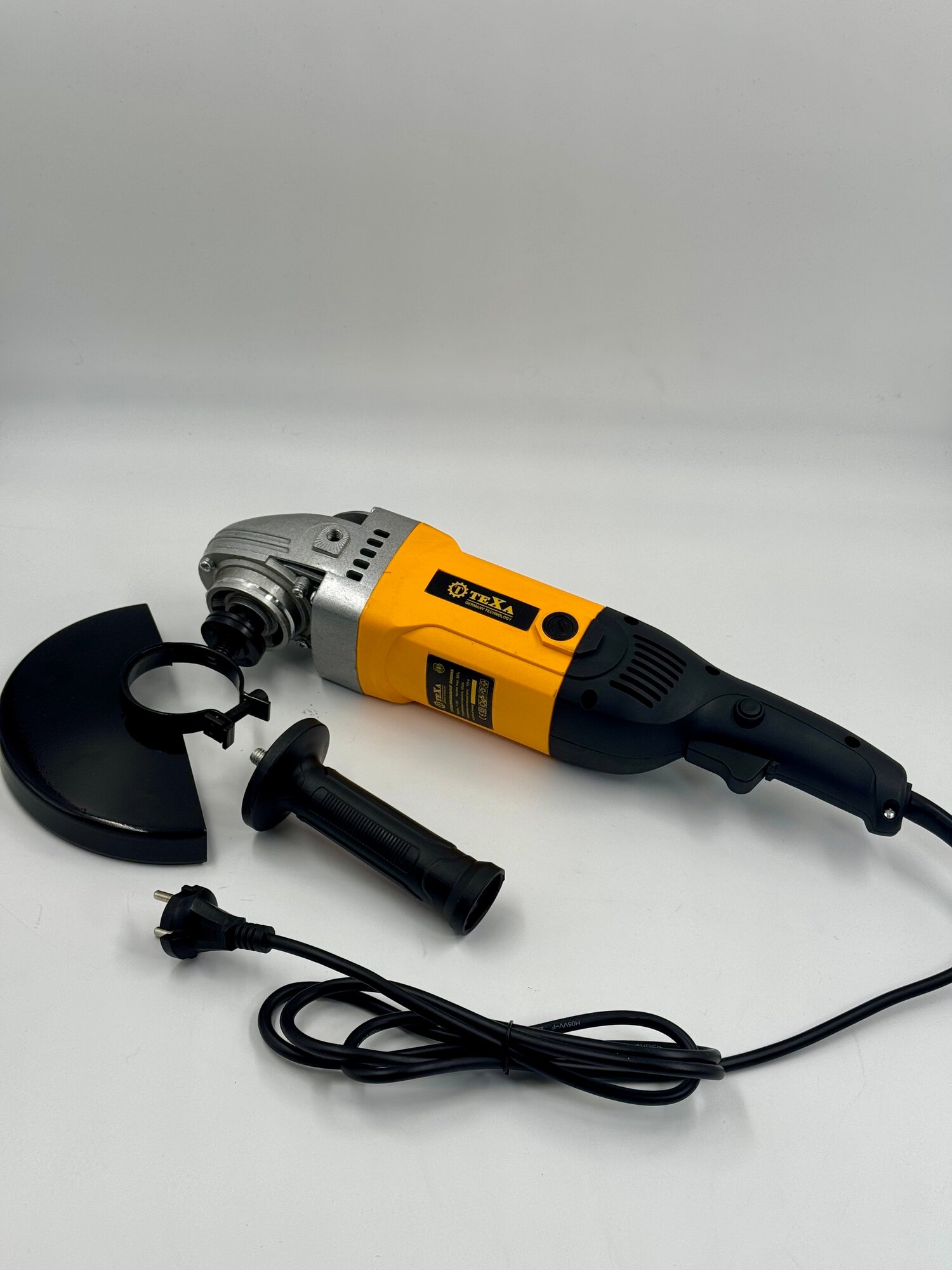 Угловая болгарка Texa c диаметром 180 мм : с мощностью 1600 Вт