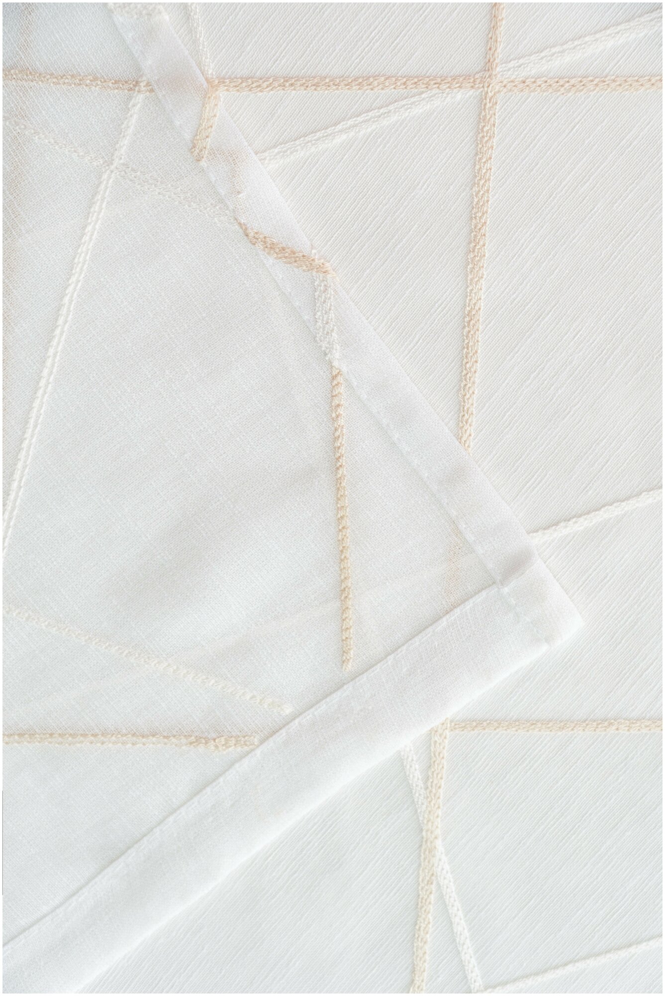 Тюль-вуаль PEORA под лён с вышивкой E8169-C3 Вуаль Белая с бежевой вышивкой 300*260 - фотография № 11