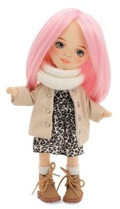 Orange Toys Мягкая кукла "Billie в кожаном пуховике", 32 см