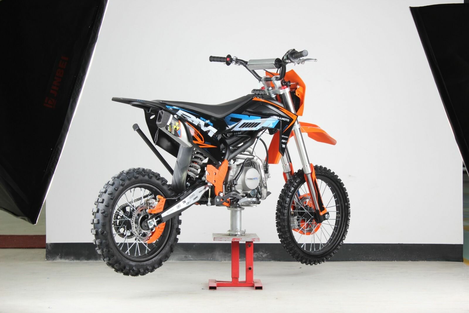 Питбайк Regulmoto SPITFIRE PRO 19/16, 140cc, Черный/ оранжевый, 204813-1 — фото 1