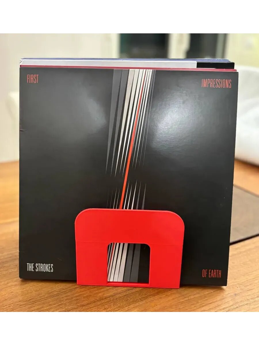 Подставка для виниловых пластинок