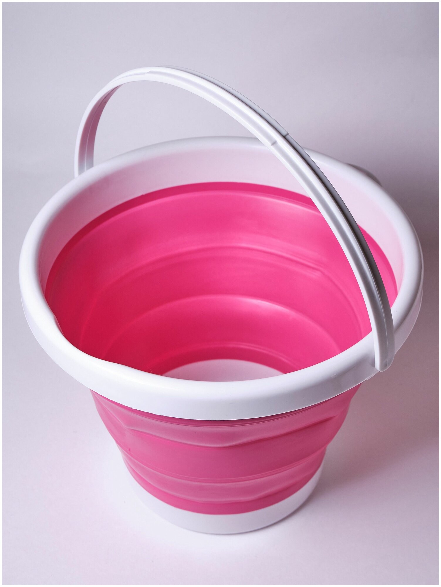 Ведро силиконовое розовое складное 5 литров. Хозяйственное ведро для мытья полов. Ведро для дачи, огорода и автомобиля. Раздвижное ведро на рыбалку.