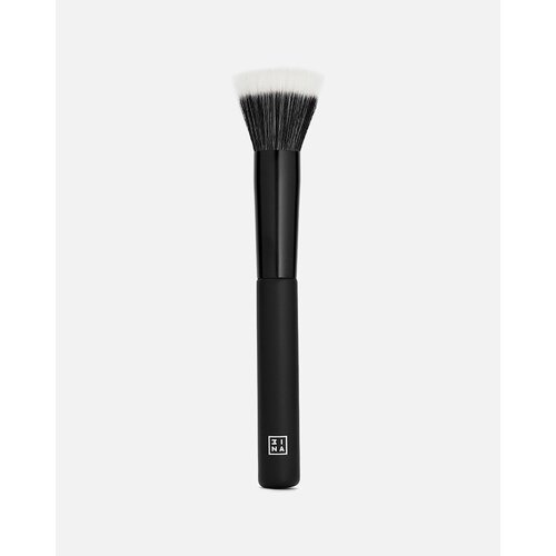 3INA Кисть для тональной основы The Foundation Finish Brush