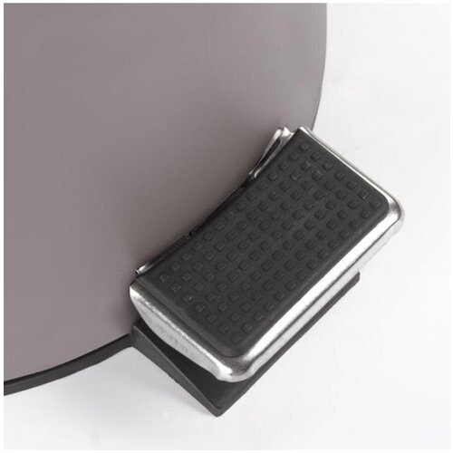 Ведро-контейнер для мусора урна с 3024₽