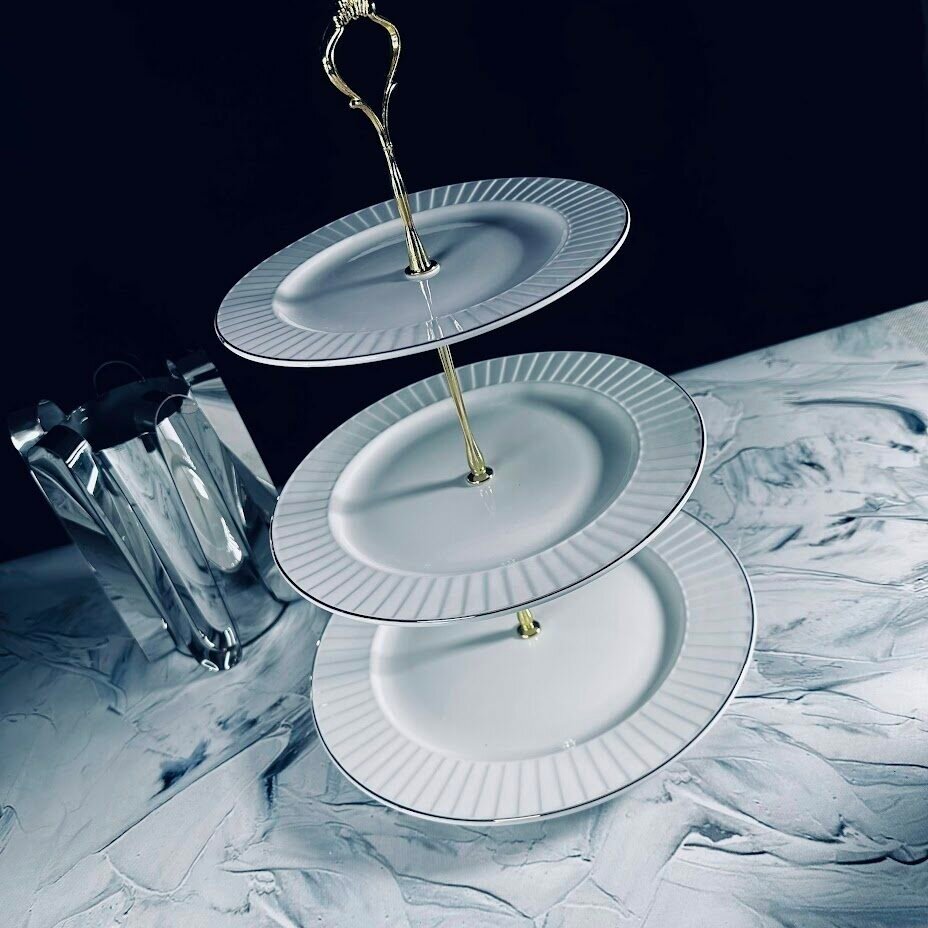 фото Трехъярусная этажерка MARZIPAN GREY Фарфор Lenardi (184132)