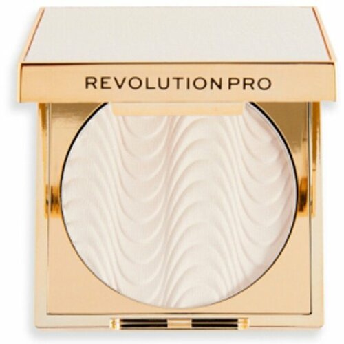 Компактная пудра для лица Revolution Pro матирующая SPF 65 г 1600₽