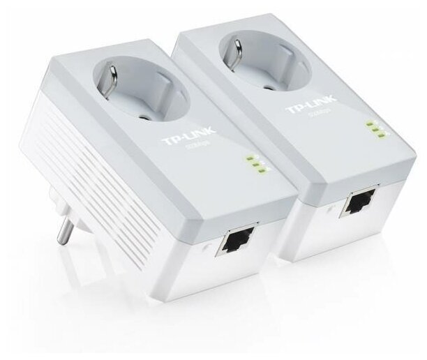 Сетевой адаптер Powerline TP-Link TL-PA4010P KIT AV600 Fast Ethernet