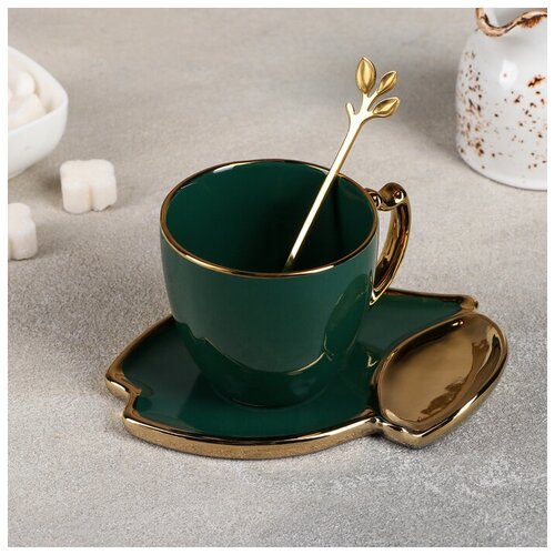 Чайная пара керамическая «Ливона», 3 предмета: чашка 200 мл, блюдце d=14 см, ложка, цвет изумрудный