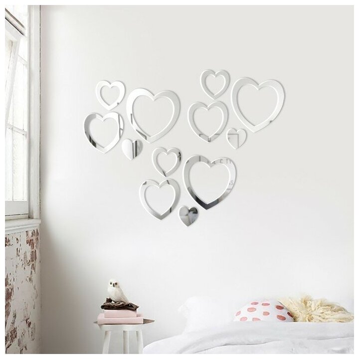 Декор настенный "Сердца", из акрила, зеркальный, 12 элементов от 5.5 см до 14.6 см .