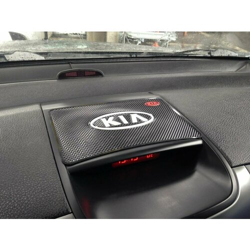 Противоскользящий коврик на панель, для телефона в автомобиль, нескользящий коврик KIA