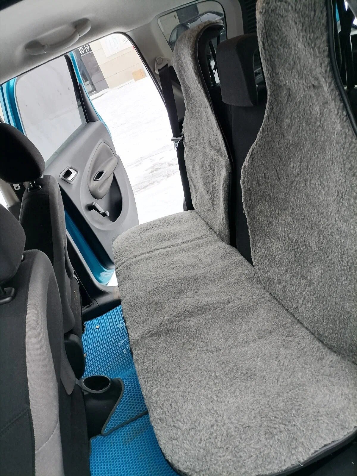 Меховые накидки на Задние сиденья из натуральной шерсти 90%, Цвет: Серый