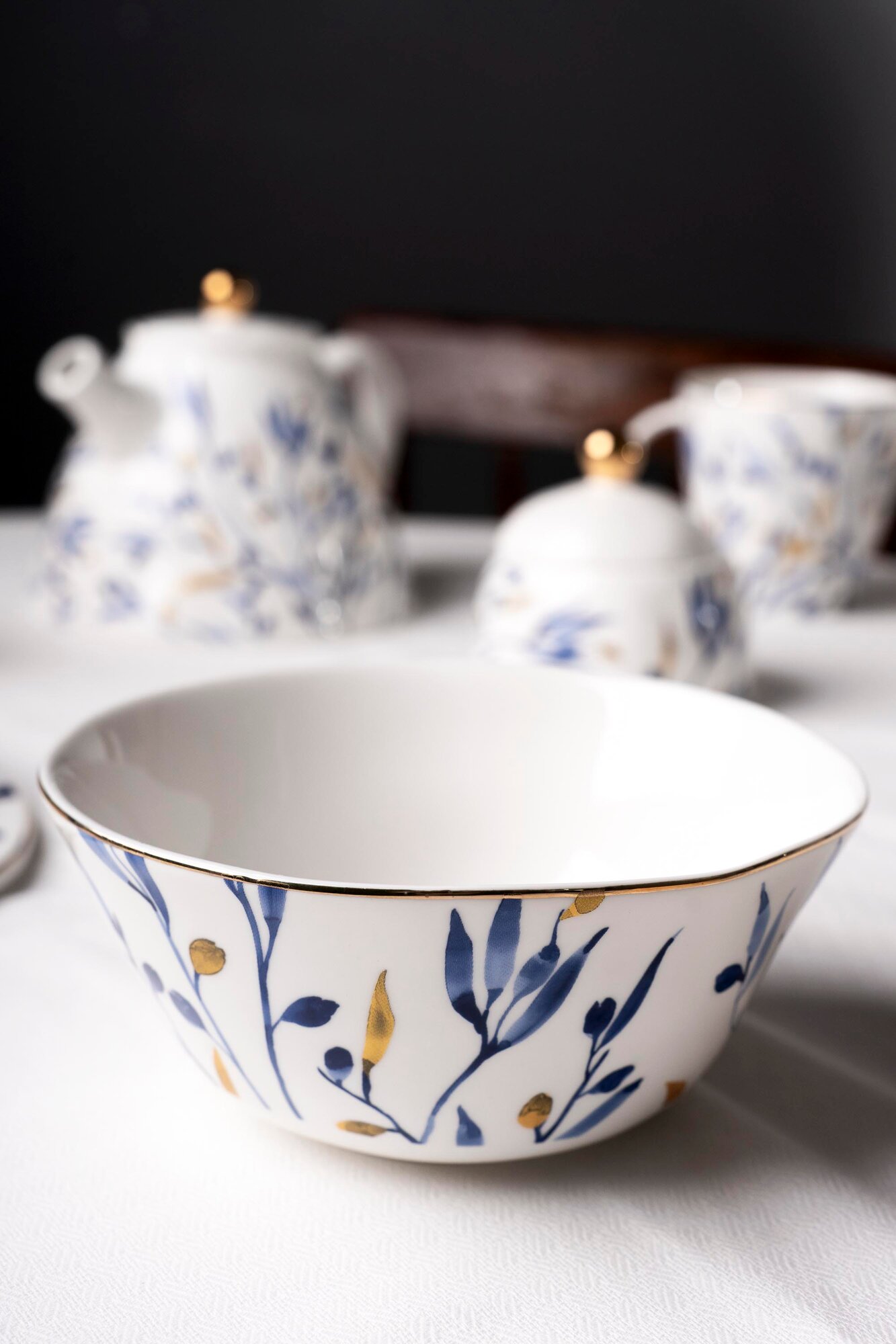 Салатник фарфоровый BILLIBARRI "Premium Collection" 700мл, 16см