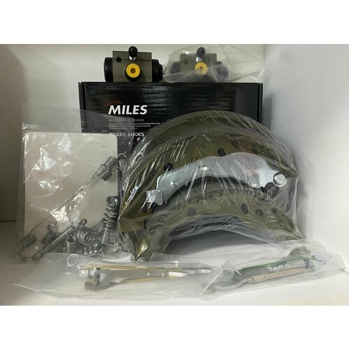 Ремкомплект задних тормозов для Рено Логан Сандеро с тормозной системой Boshc 203 барабан 6690₽