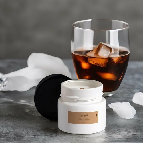 Свеча ароматическая Кока-кола / аромасвечи / подарок женщине 85ml, UNDERSUN