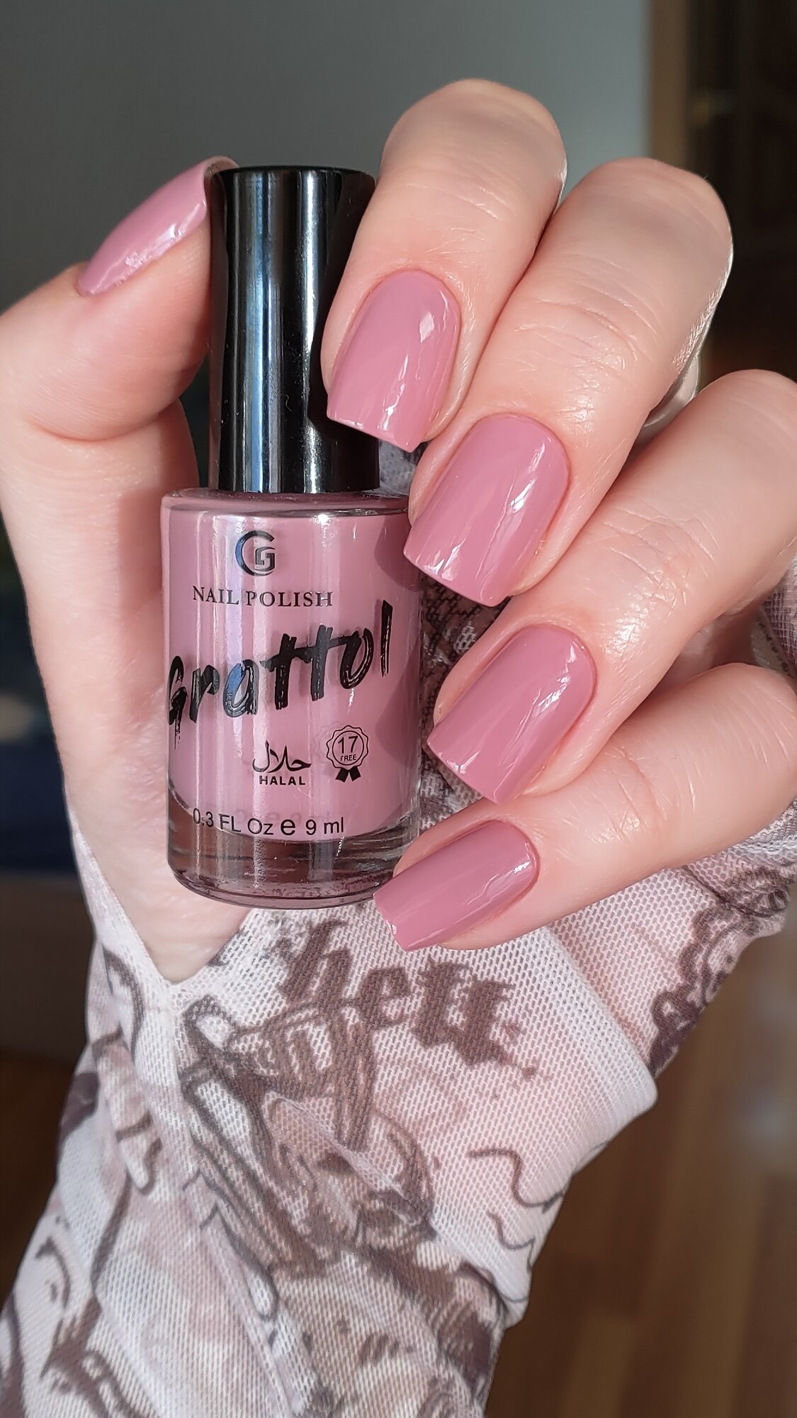 Grattol Color Nail Polish Office nude - Лак для ногтей, телесно-розовый, сушка без лампы, Халяль, 9 мл